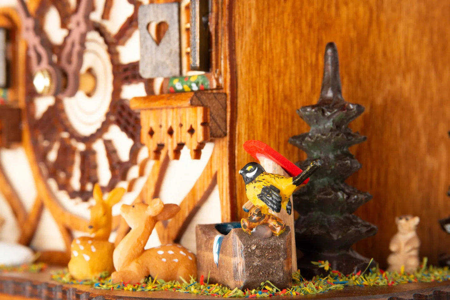 Cuckoo Clock Blackforest Hillside Hut - Quartz Chalet 26cm - Cuckoo-Palace