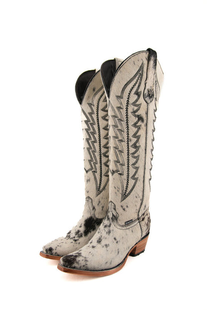 Stylish unique patterned high boots black and white rendering