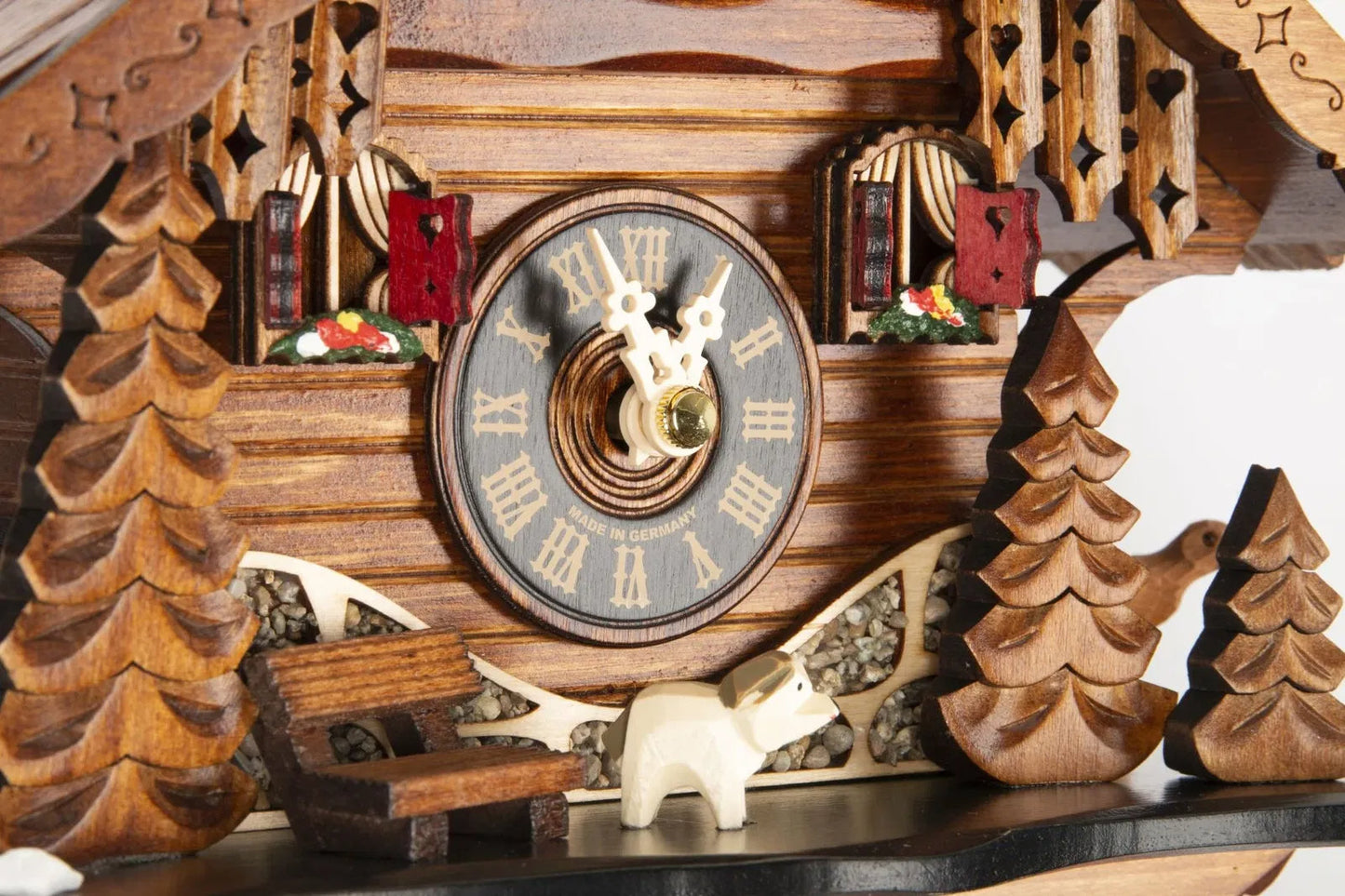 Cuckoo Clock Bavarian Wildalm Hut - Quartz Chalet 25cm - Engstler
