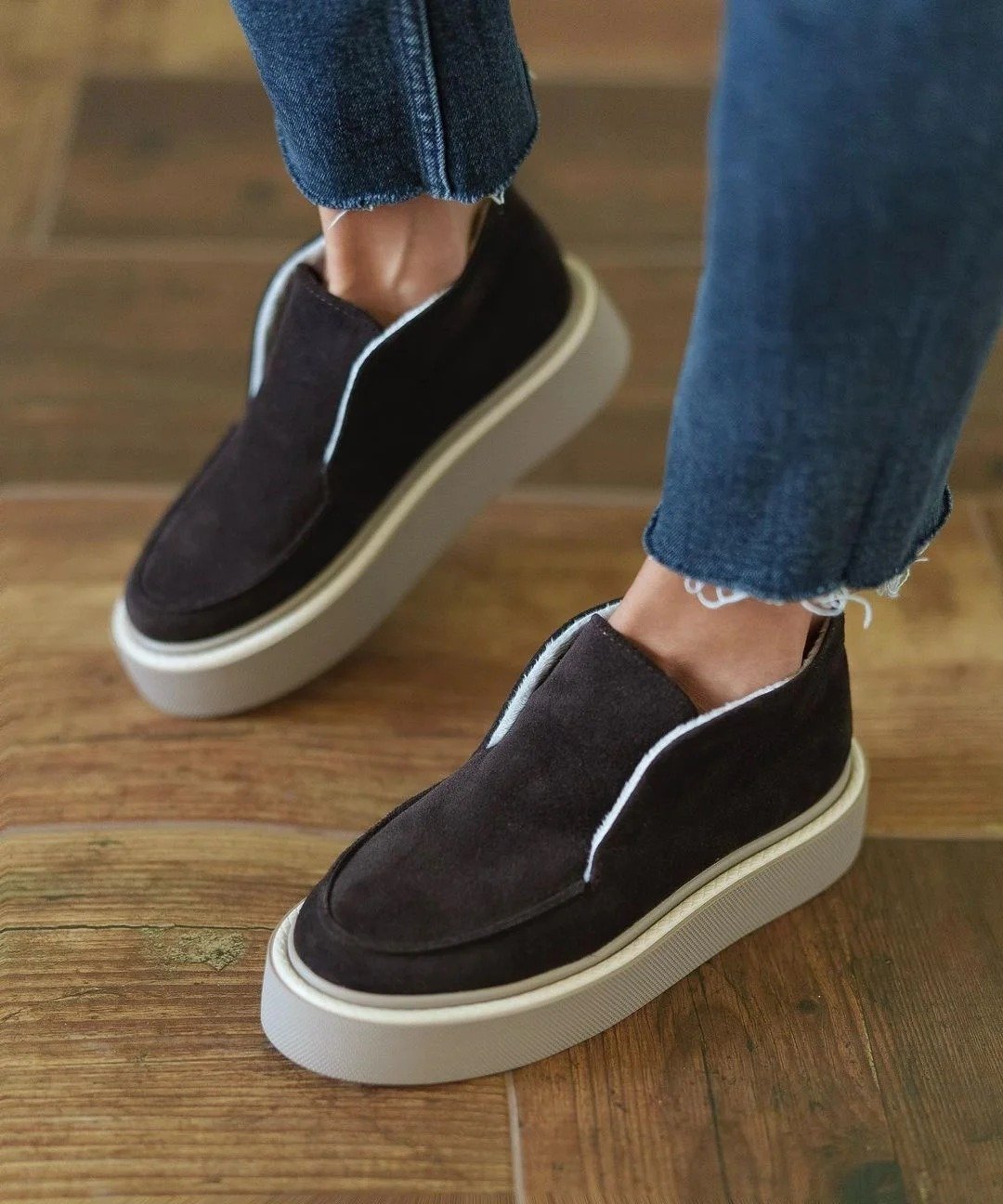 Women's wear-resistant leather hard-soled sneakers casual shoes