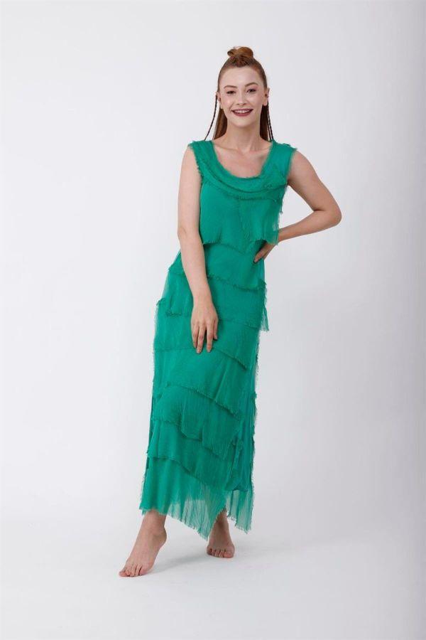 Sleeveless irregular wave long skirt