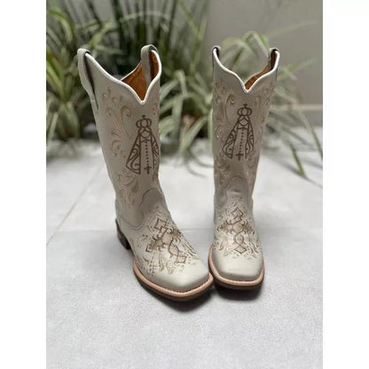 White fashionable and diverse embroidered women's boots