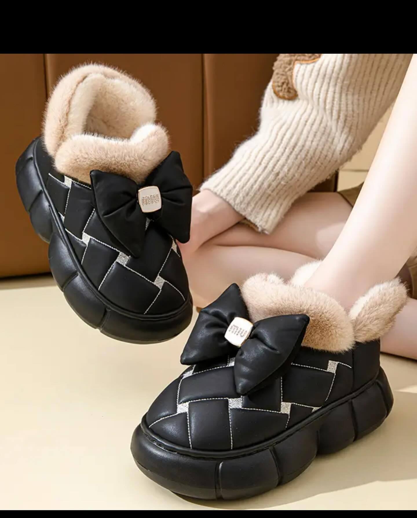 Women's waterproof plush short boots cotton shoes