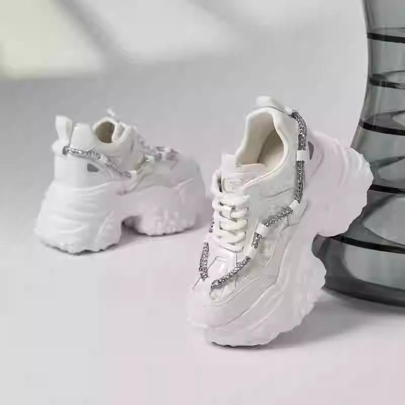 Thick-soled elastic breathable comfortable sneakers