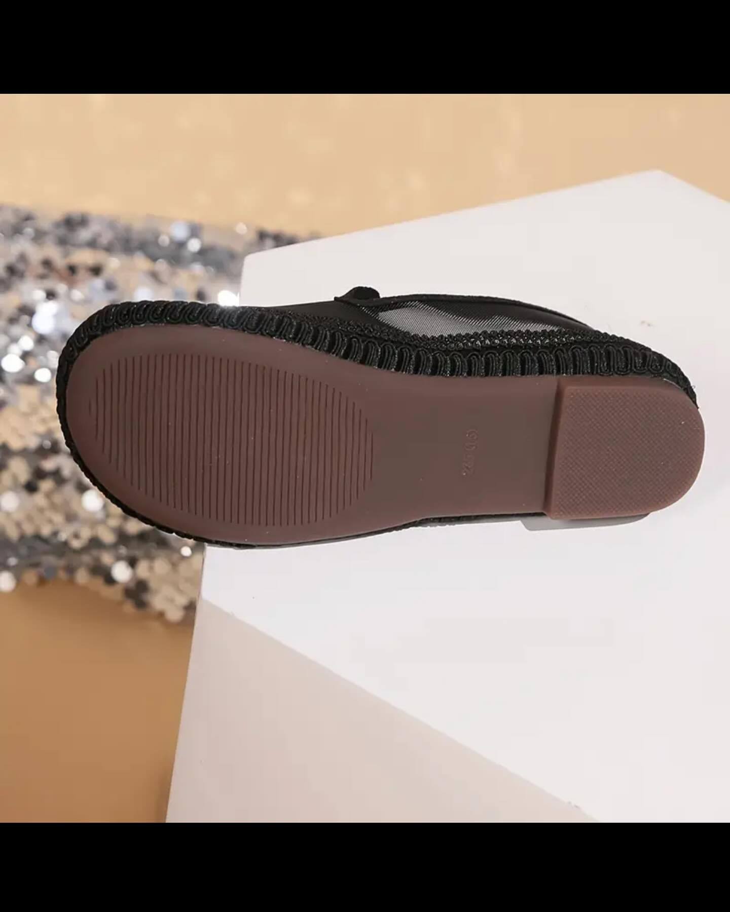 Gauze breathable butterfly pearl decorated casual shoes flats