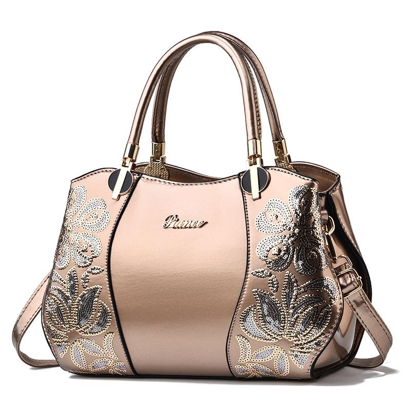 Large capacity embroidered handbag