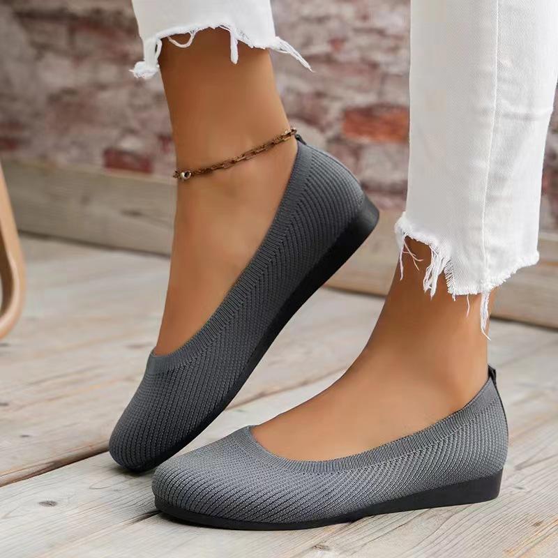 Women's round toe flat shoes