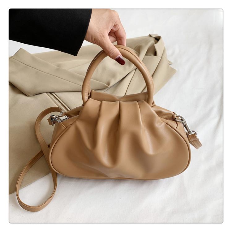 Retro cloud pleated women's bag