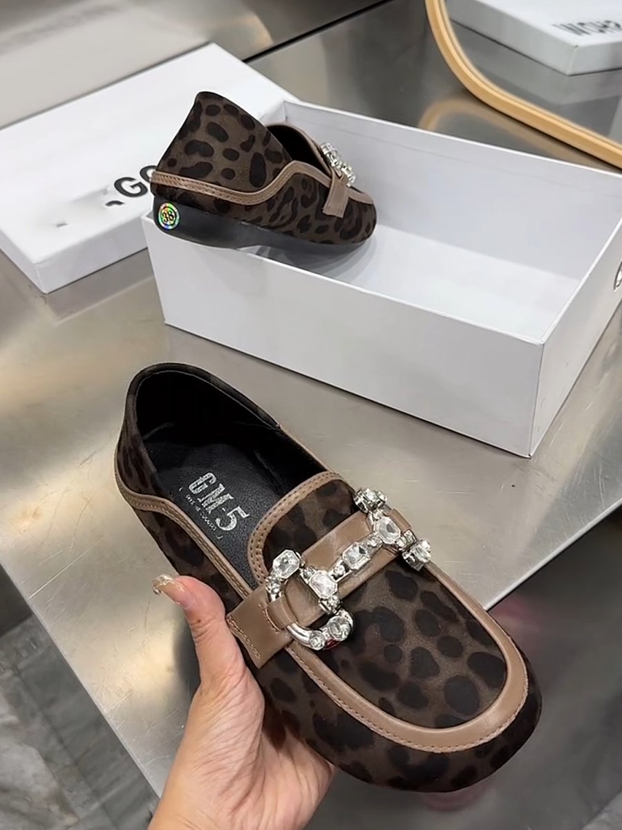 Autumn new soft-soled leopard print diamond slip-ons