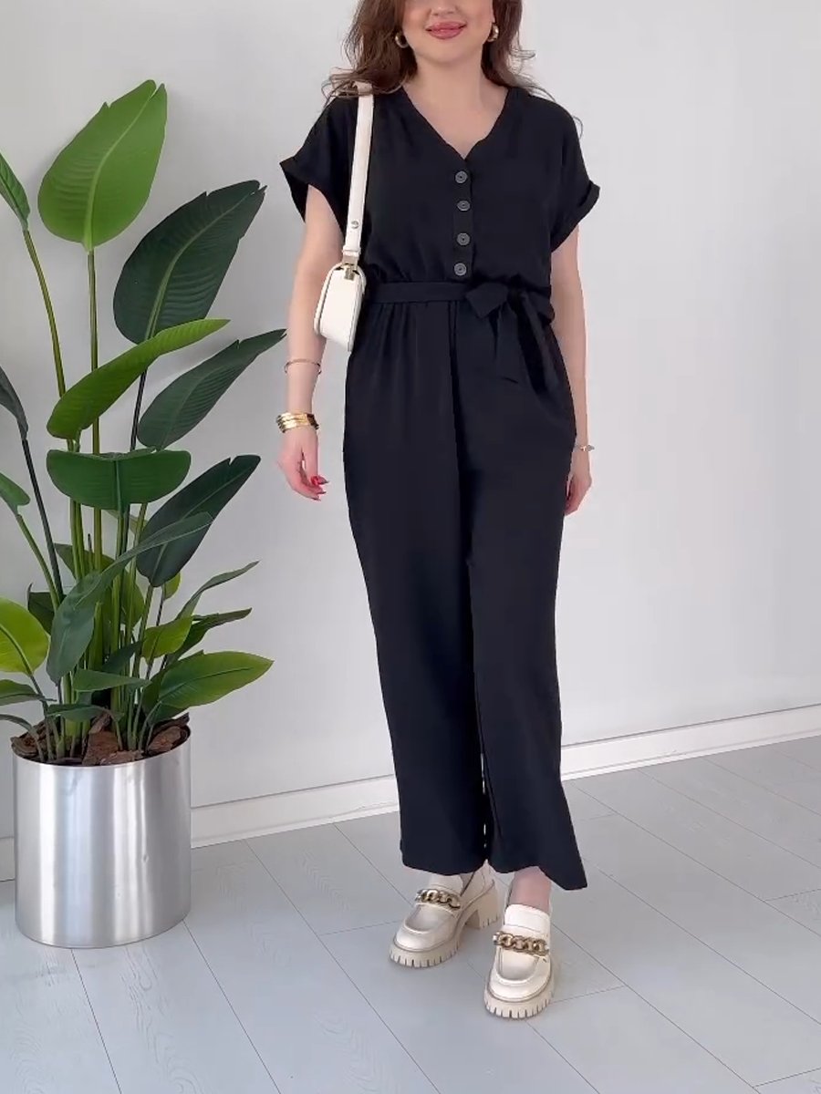 Waist-cinching jumpsuit