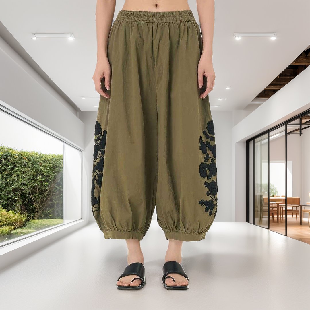 Embroidered elasticated wide-leg pants