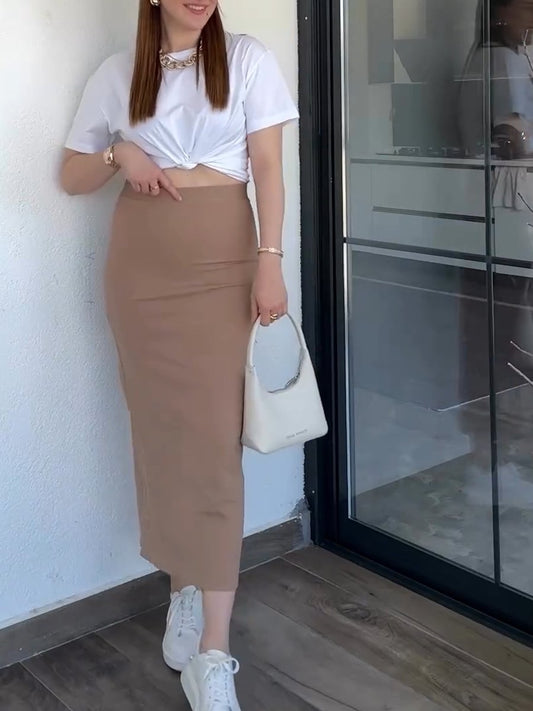 Highly elastic skirt