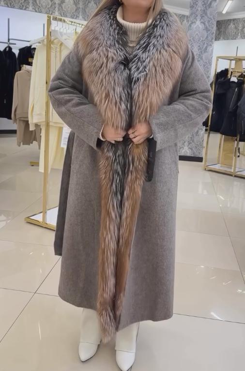 Gradient Plush Light Grey Coat